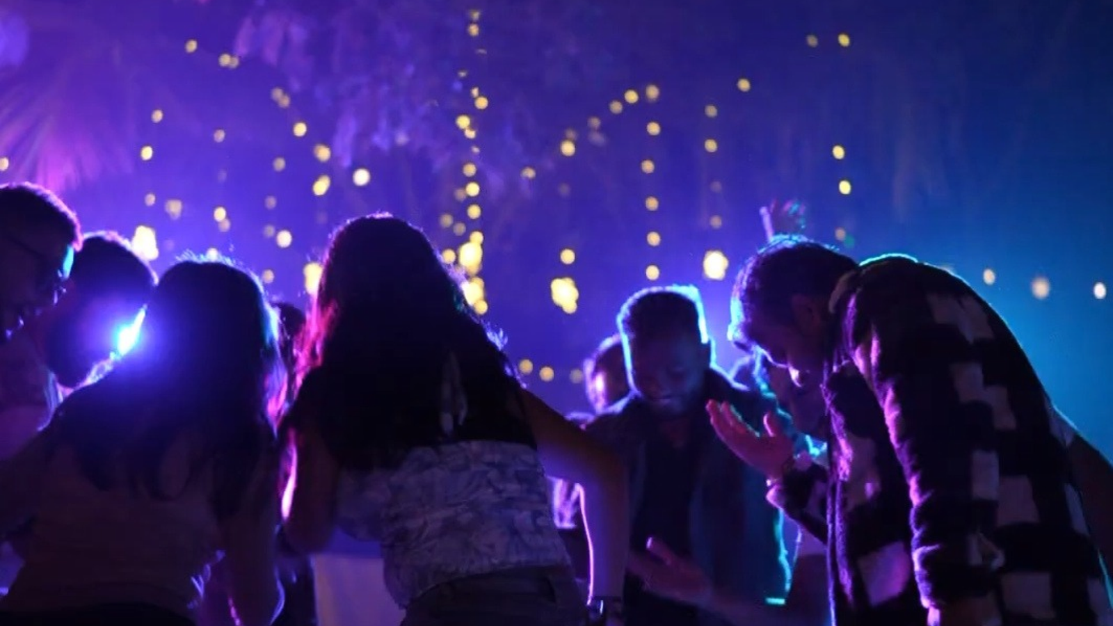 Read more about the article Corporate Year-End Party Near Pune: Celebrate Achievements with Your Team