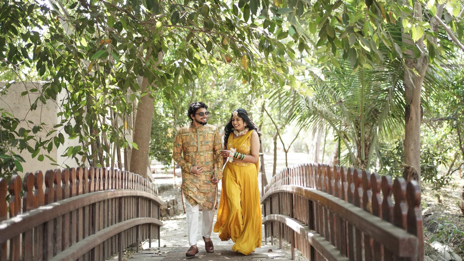 Read more about the article Pre-Wedding Shoot Near Pune: Why Countryside Locations Stand Out